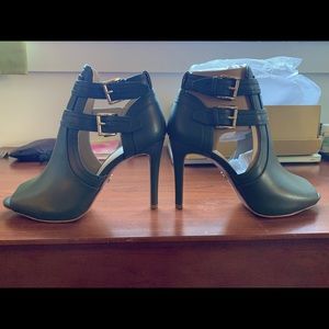 MICHAEL Michael Kors Women’s Blaze Open Toe Booties